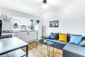 SUPERB 2 bedroom flat LE2, sleeps up to 5